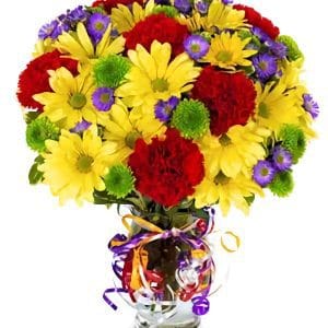 Experience the marvel of nature with our exquisite Marvelous Bouquet bouquet. A harmonious blend of chrysanthemums, daisies, and carnations.